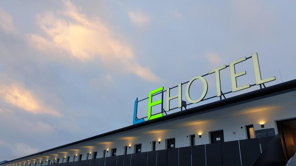 LE Hotel by WMM Hotels photo