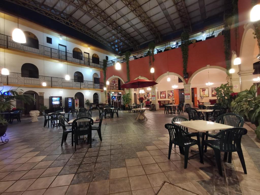 Hotel Doralba Inn - 5