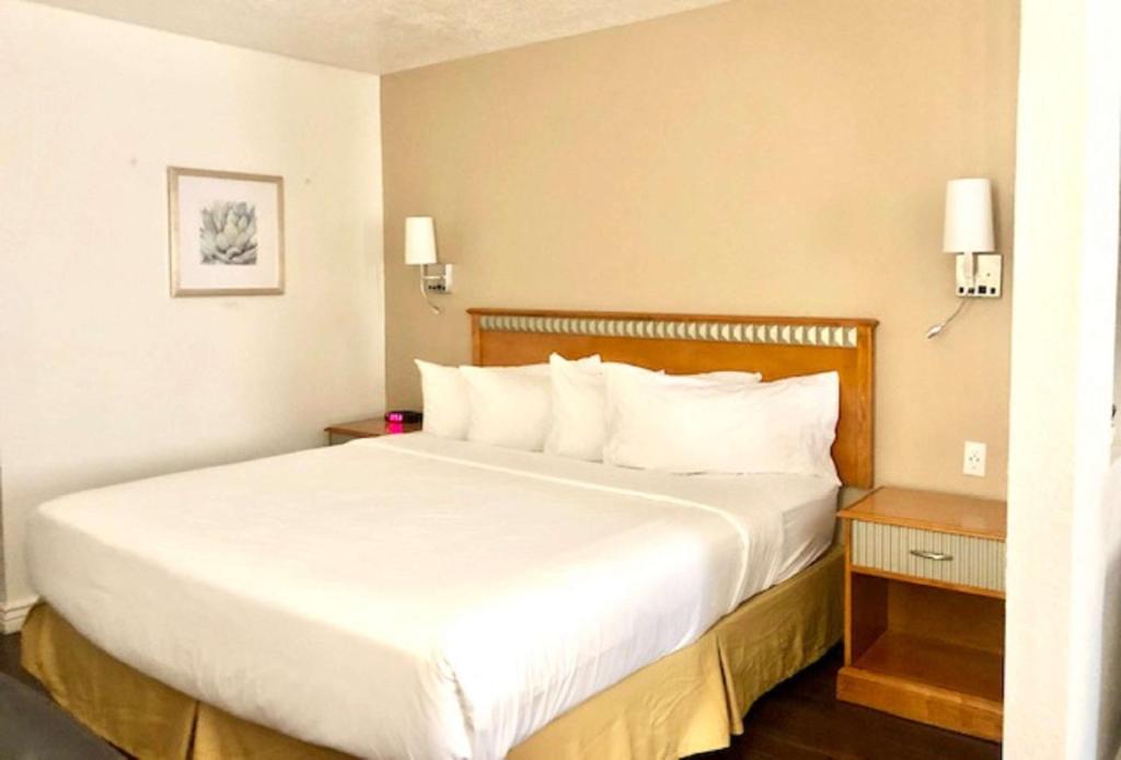 SureStay Plus Hotel by Best Western Albuquerque I-40 Eubank