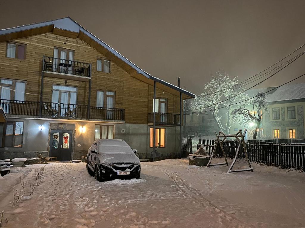 Manana Japaridze's Guesthouse photo