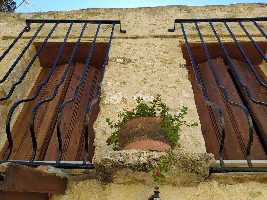 Filia's Traditional Haouse, old town in Heraklion photo