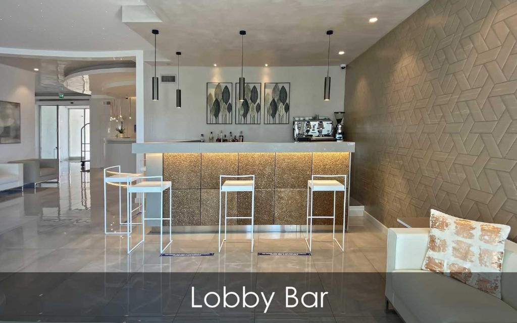 Bar/lounge