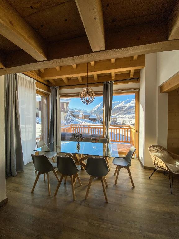 Nix & Nivis Chalet - 4