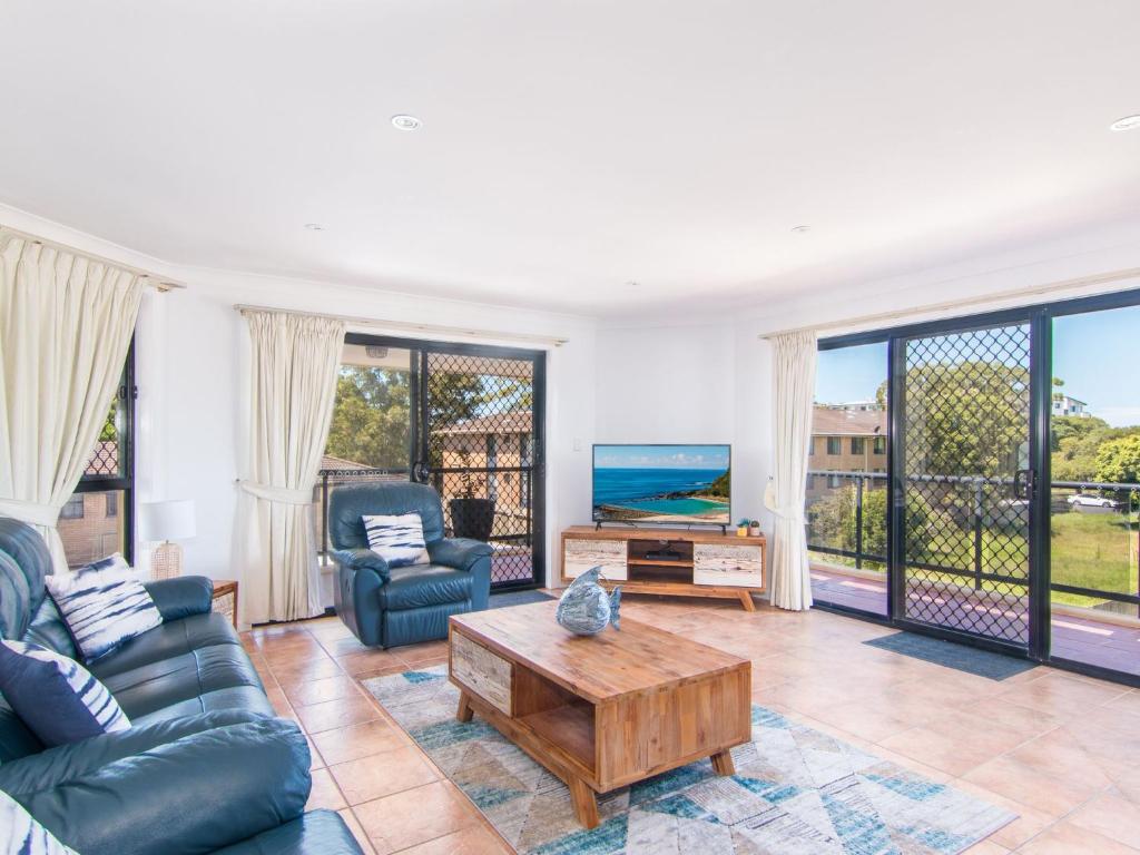 Horizons 8 on the lake, Forster