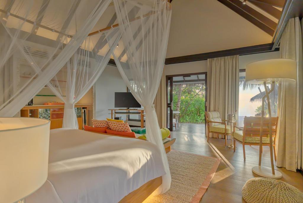 OZEN LIFE MAADHOO - Luxury All Inclusive with Free Transfers — Hotel rooms in Kaafu Atoll, Kaafu