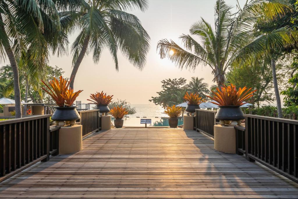 สระว่ายน้ำ