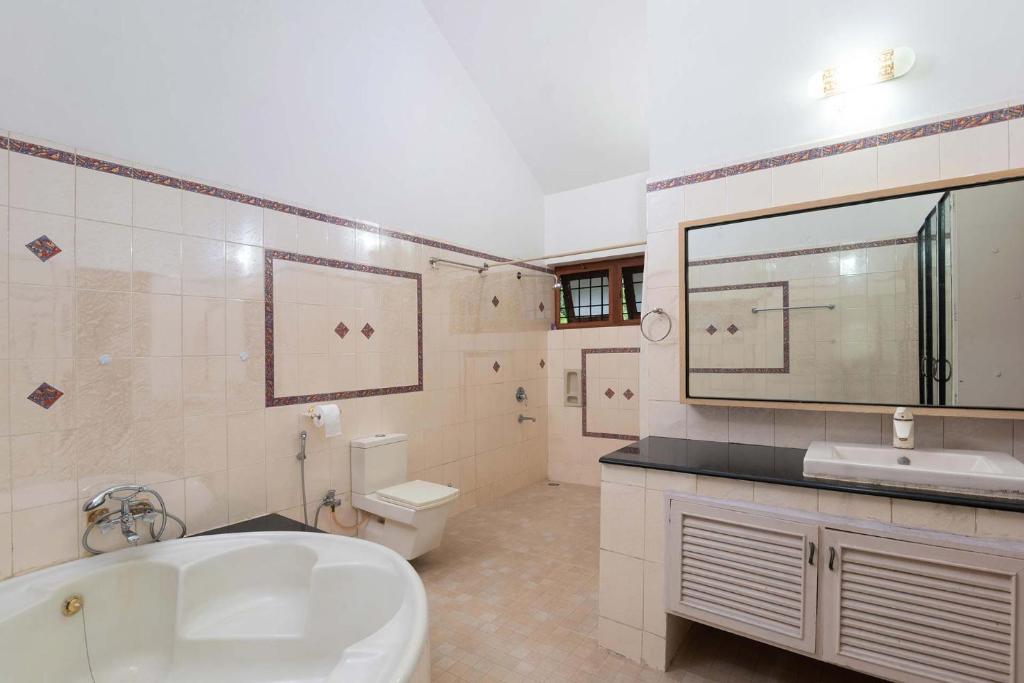 StayVista at Dwaraka Inn photo