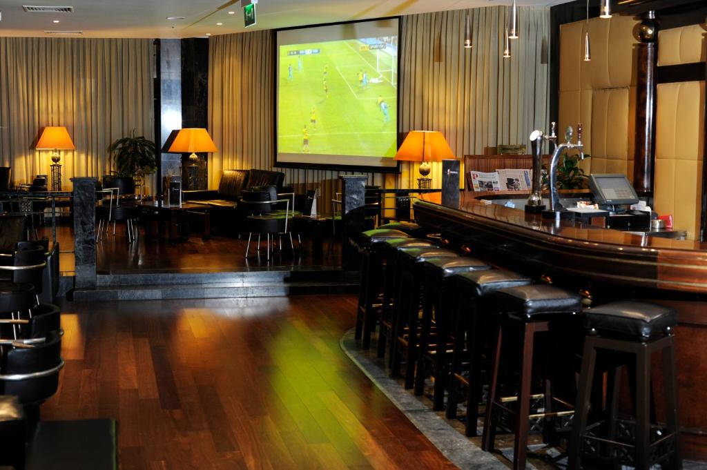 Bar/lounge