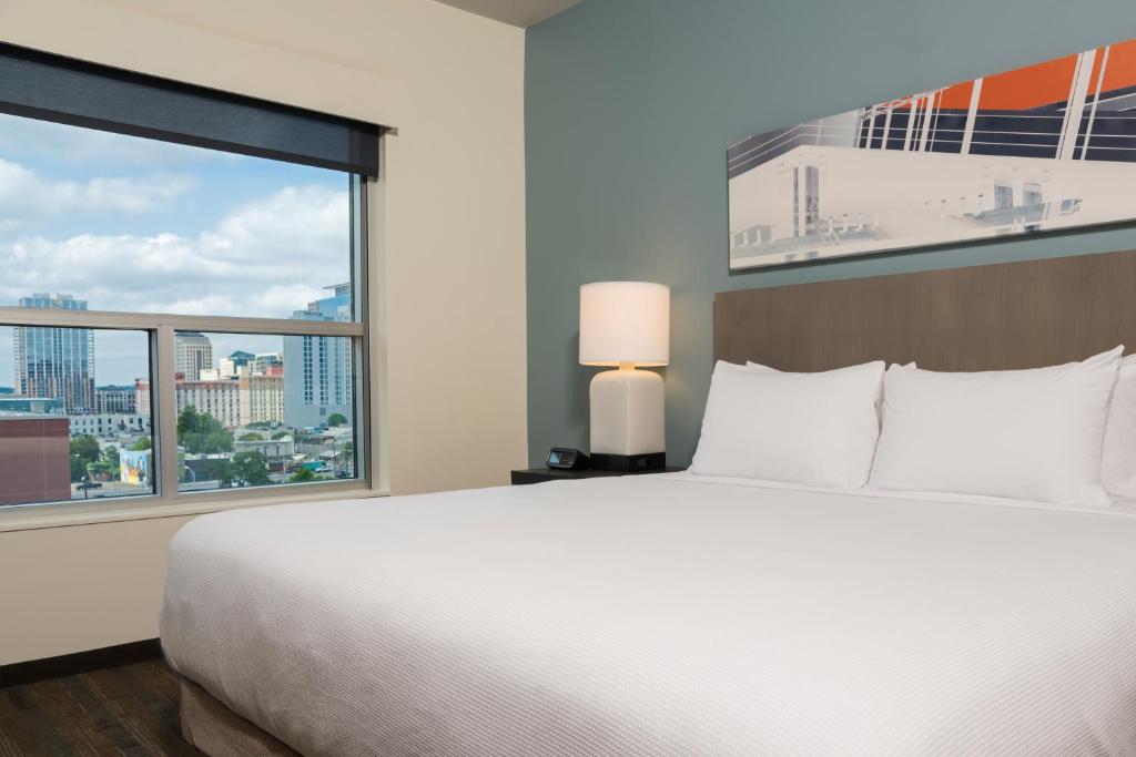 Hyatt House Austin/Downtown photo