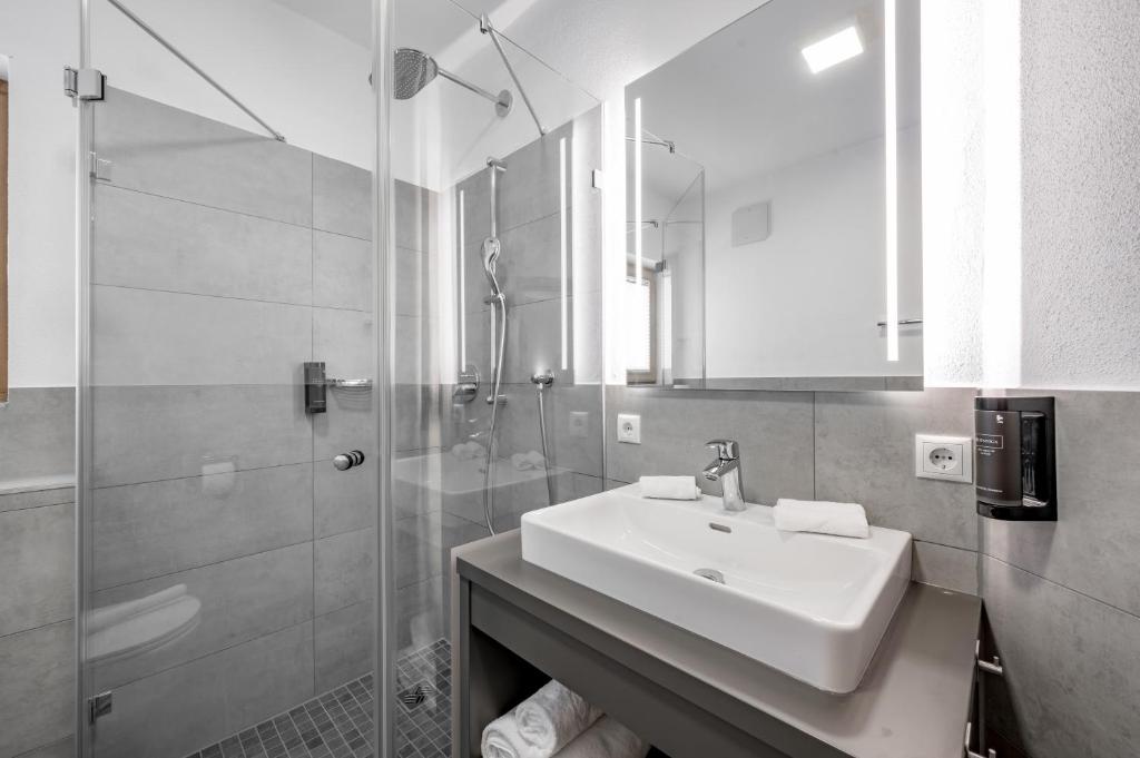 AlpenParks Chalet & Apartment Alpina Seefeld photo