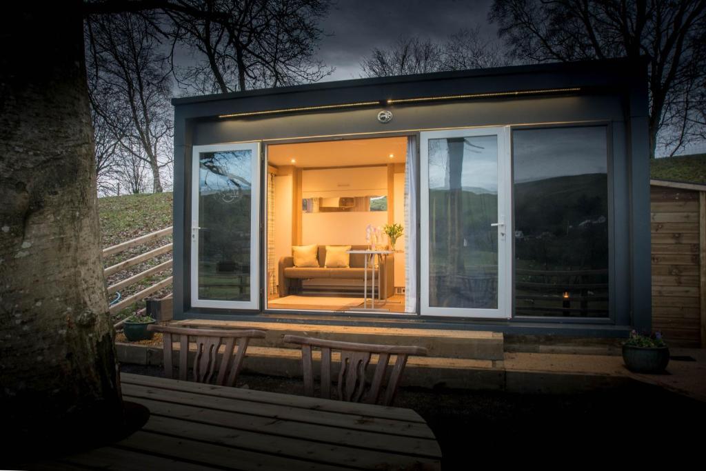 The Fox Den, Rhayader