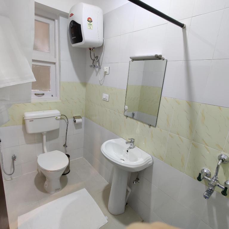 Martam Village Homestay photo