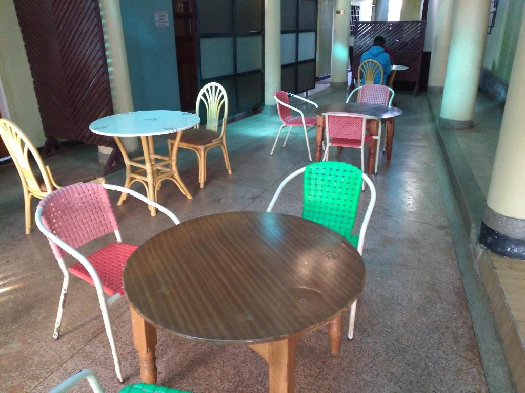 Crown Hotel Kericho photo
