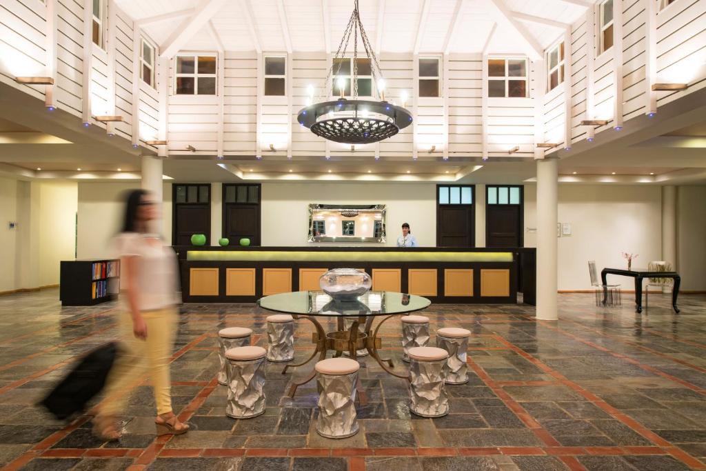Silva Beach Hotel photo