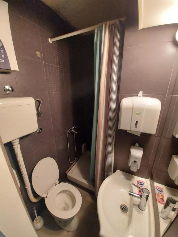 Garsonjera za jednu osobu B brdo for one person photo