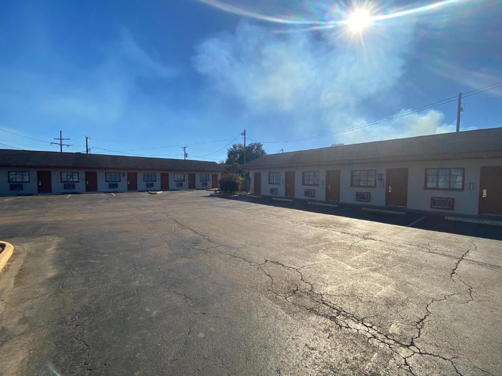 Relax Inn-Plaquemine photo