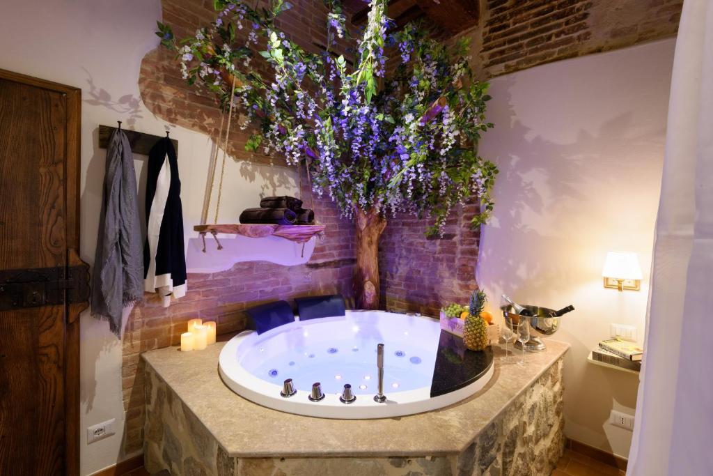 Hortus Conclusus + free parking - 2