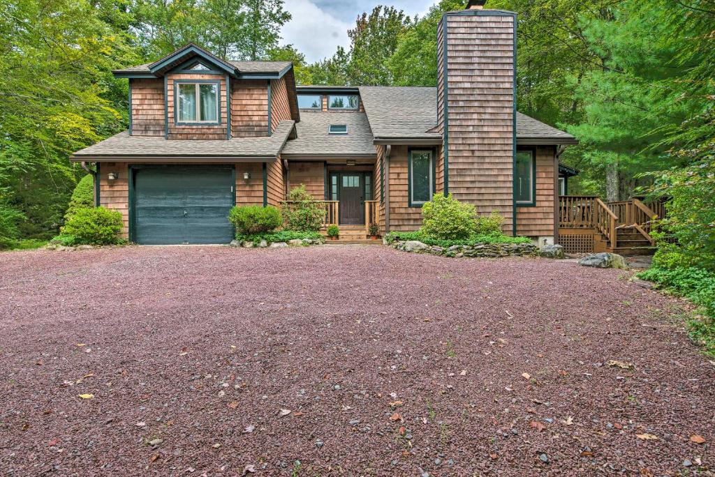 Pine Crest in Pocono Pines reviews, prices of Hotels