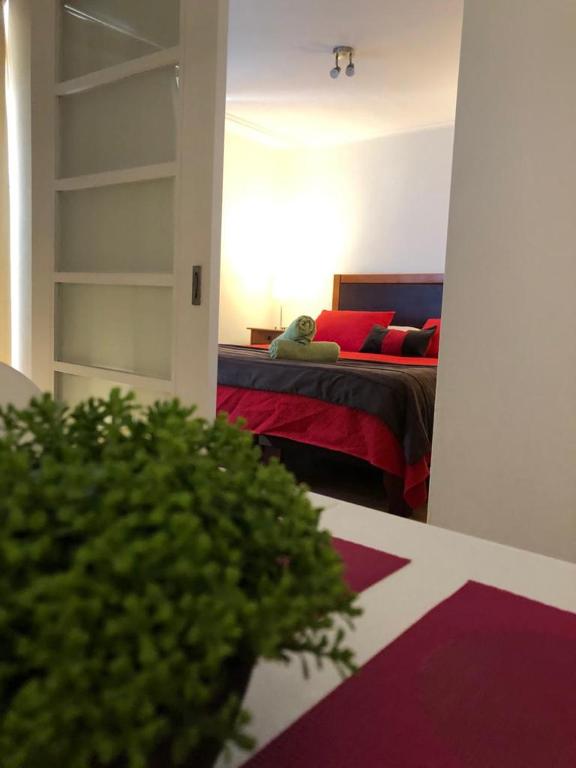 America Departamentos — Hotel in Santiago