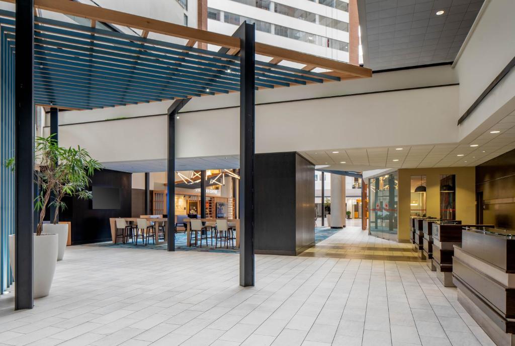 Hyatt Regency Indianapolis photo