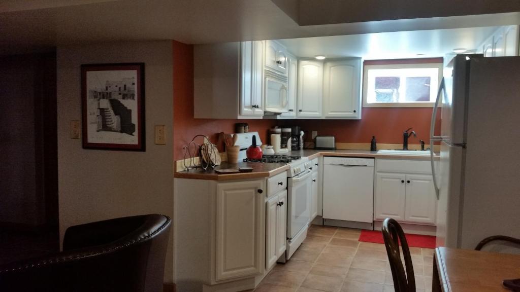 4047 Wyandot Street photo