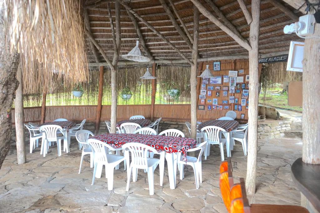 Nhambavale Lodge 館内設備