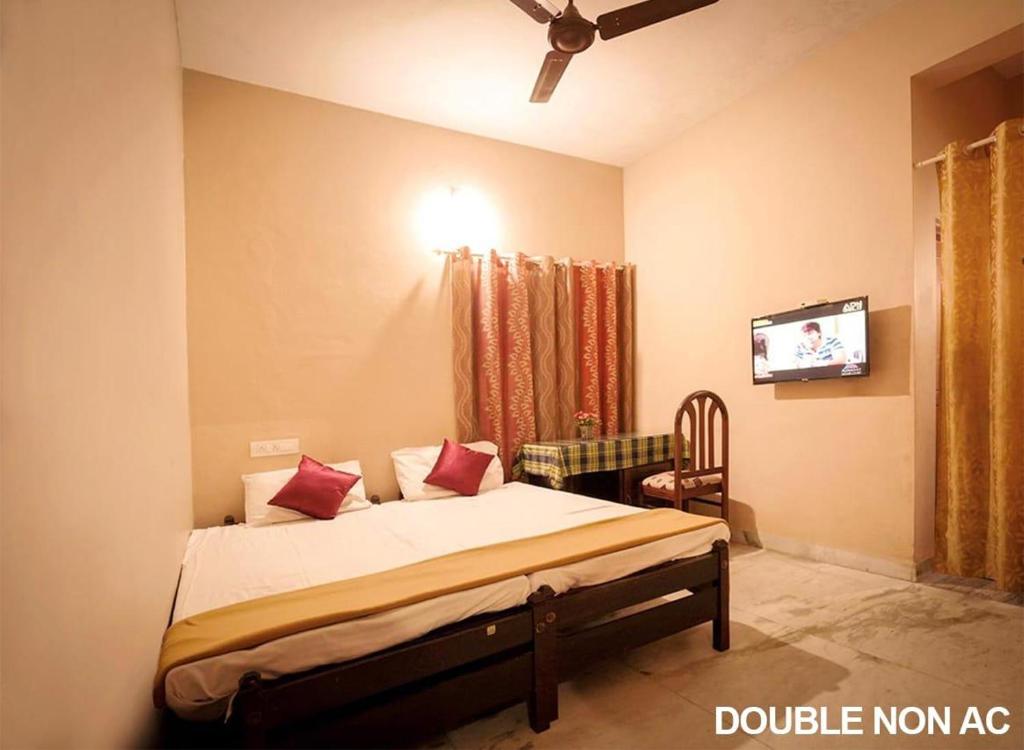 Hotel Surabhi tourist home — Hotel in Kochi