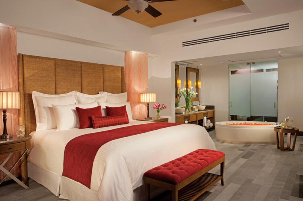 Secrets Vallarta Bay Resort & SPA - Adults Only - 2