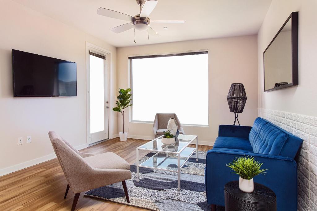 Glendale Chic Oasis 2BR