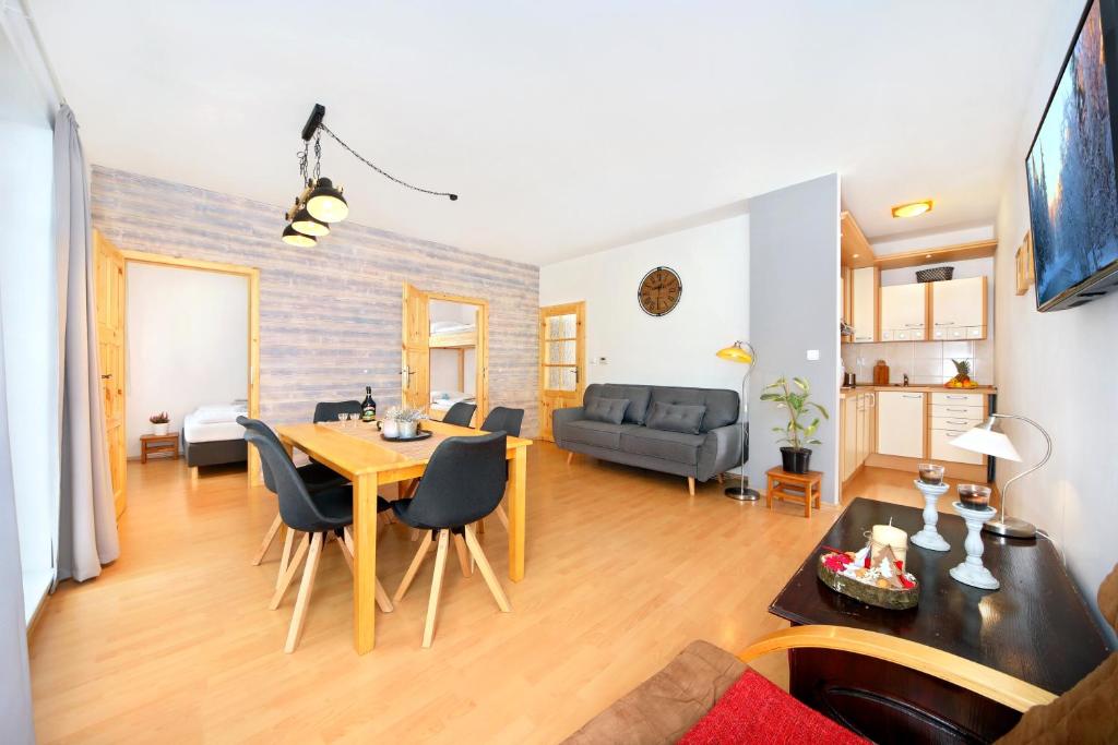 Apartment Labska 108 Spindleruv MLyn — Hotel in Spindleruv Mlyn