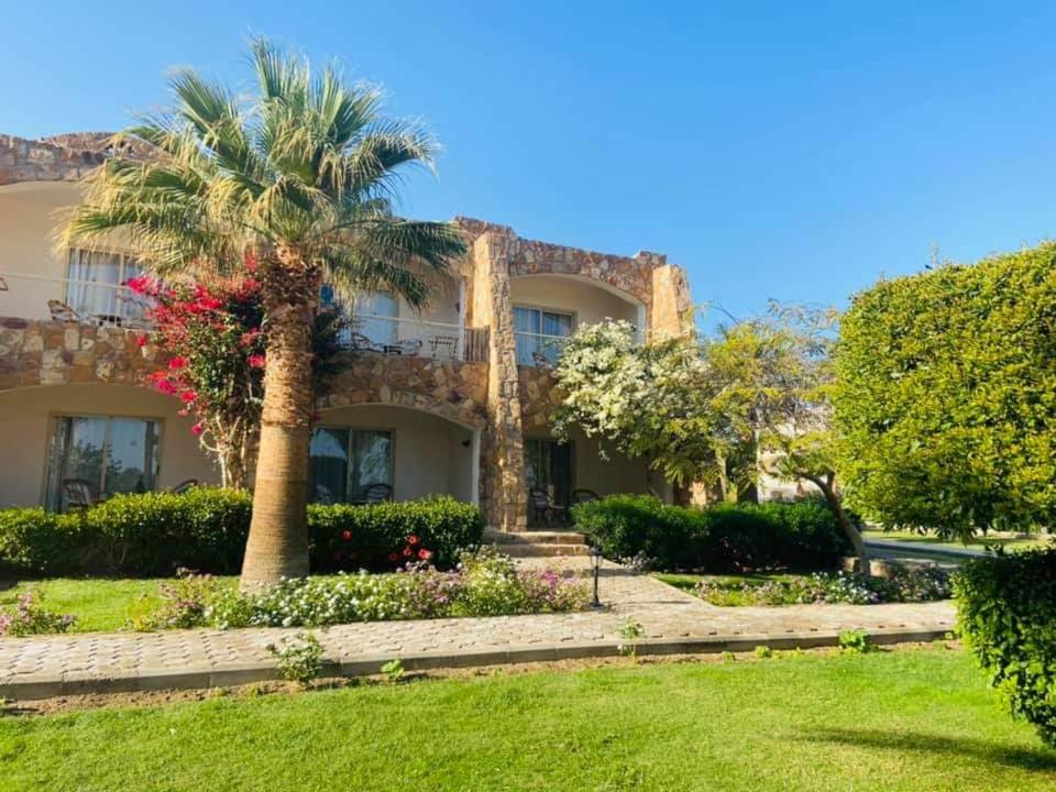 Brayka Bay Reef Resort — Hotel building in Marsa Alam, Red Sea