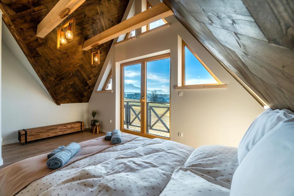 DOMEK W UBOCY z widokiem na Giewont "Jacuzzi i Sauna w ofercie dodatkowo platnej" photo