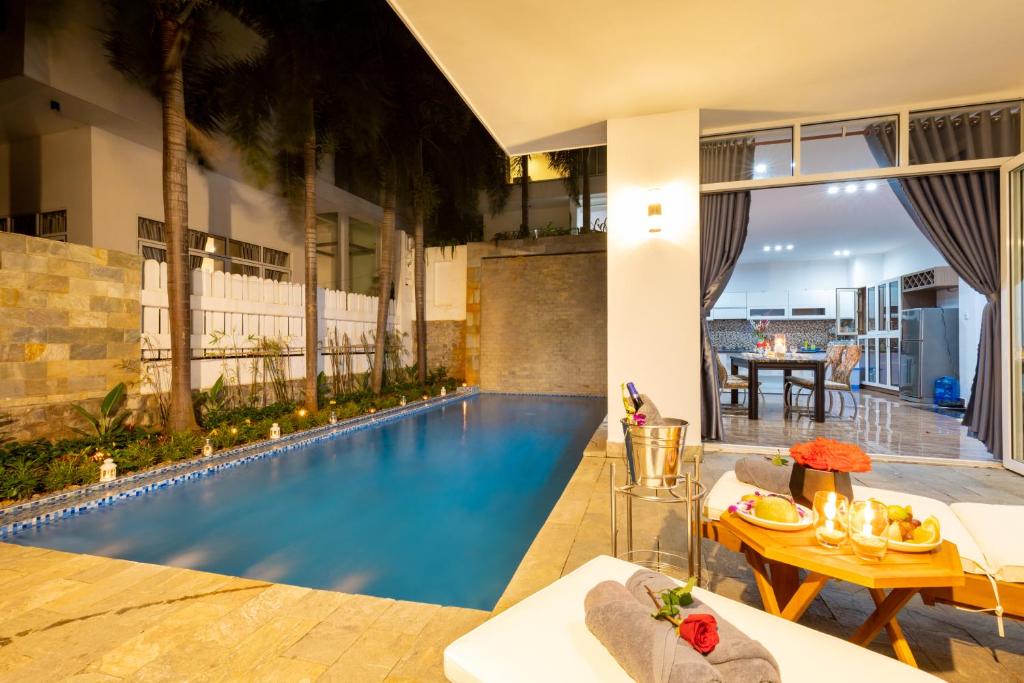 Palm Villa 32 Seaview - Biet Thu Ho Boi View Bien Cao Cap Vung Tau photo