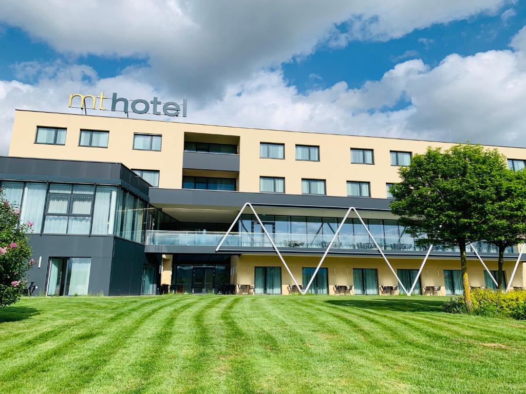 MT Hotel - 2