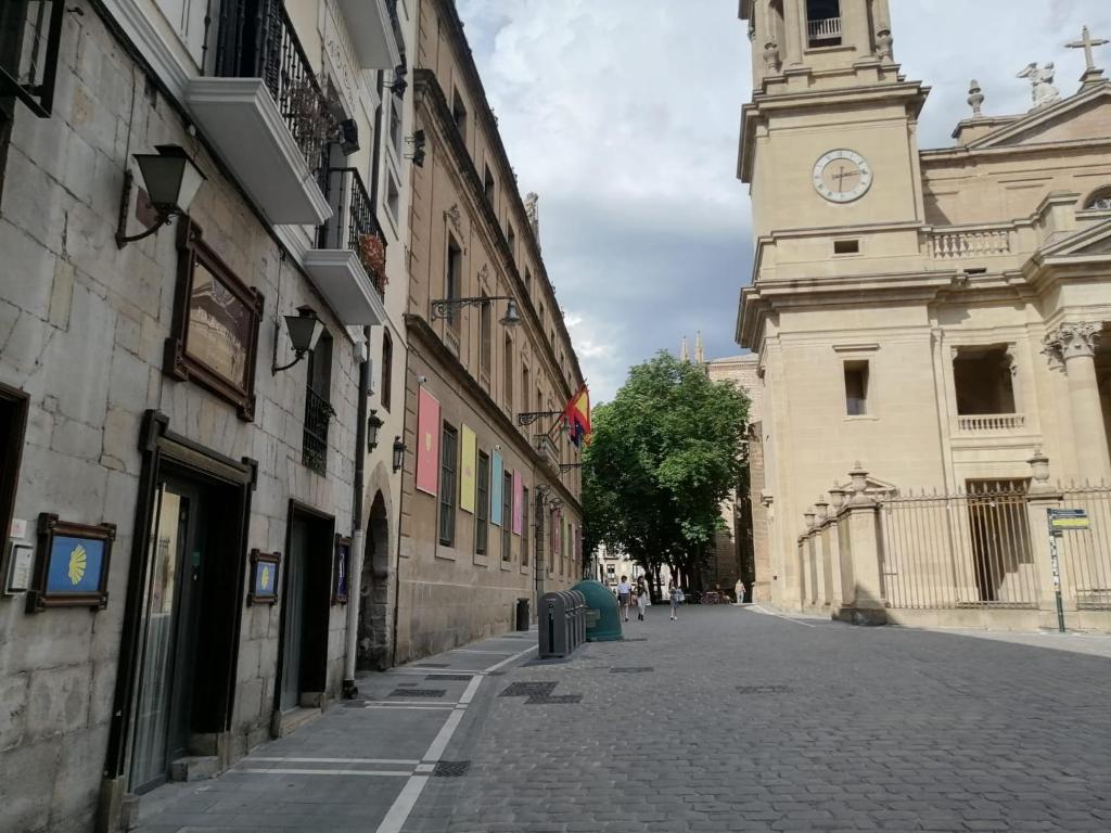 Albergue Plaza Catedral photo