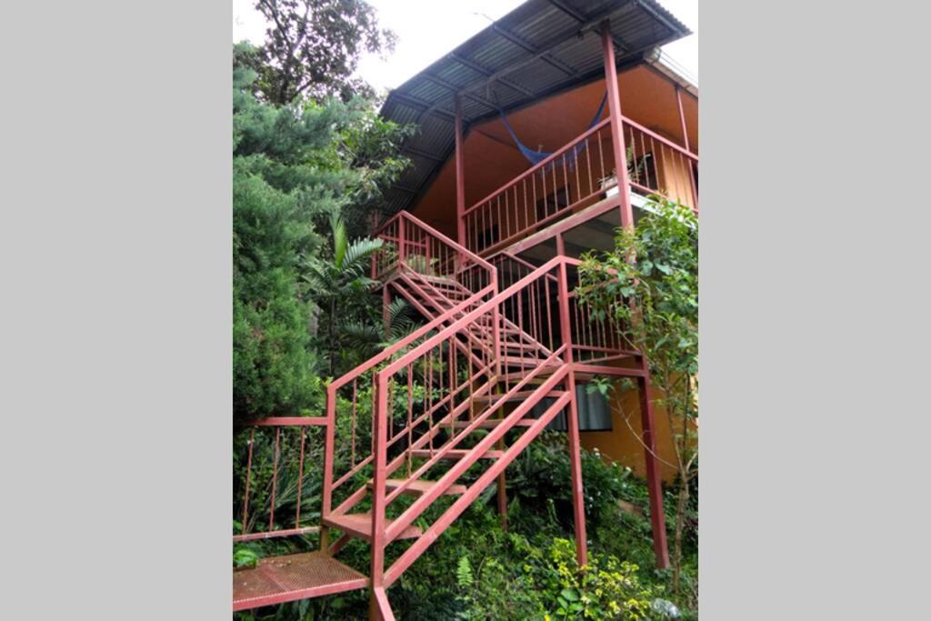Balcony Room Monteverde — Hotel in Monteverde