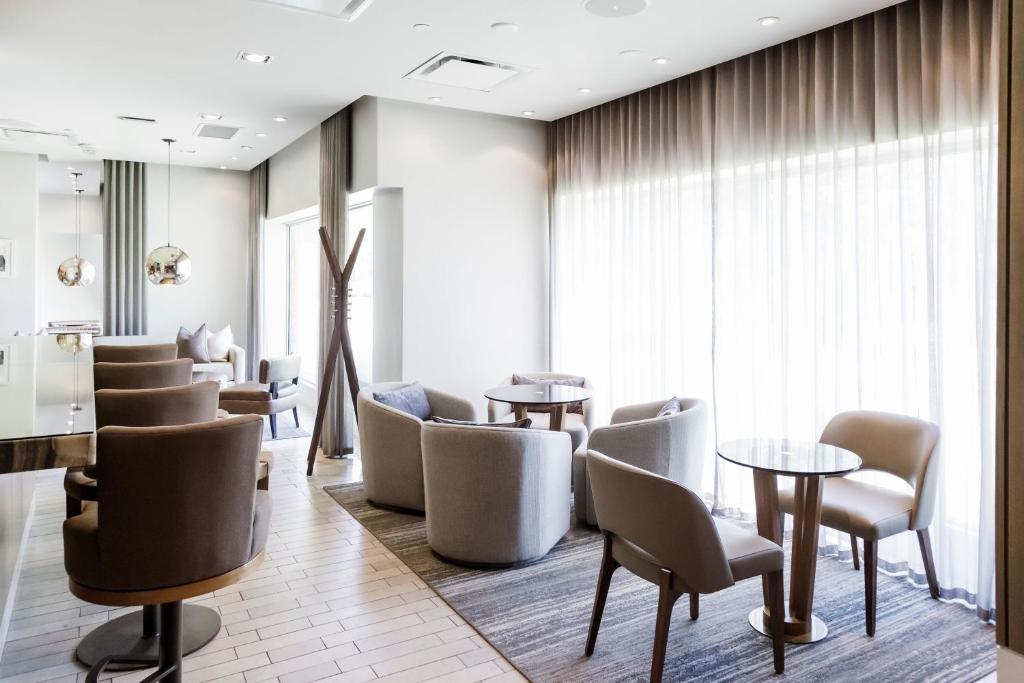 The James Hotel Photo 15