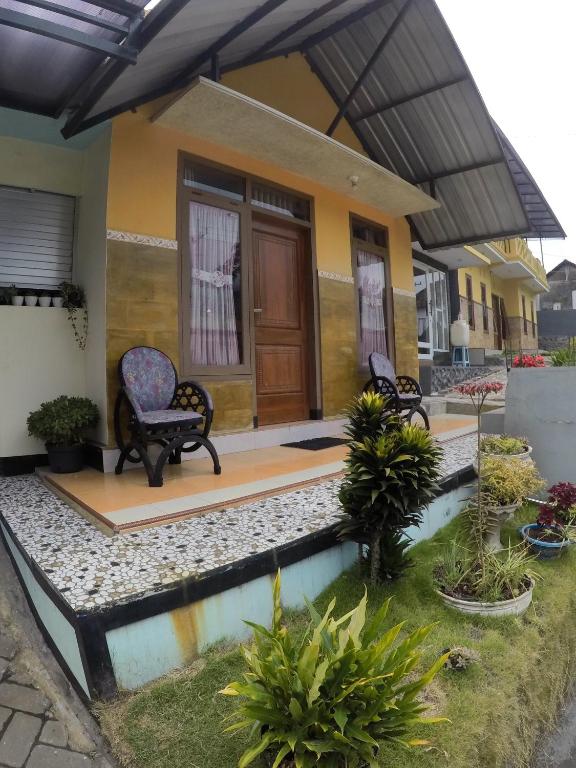 Homestay Lereng Bromo photo