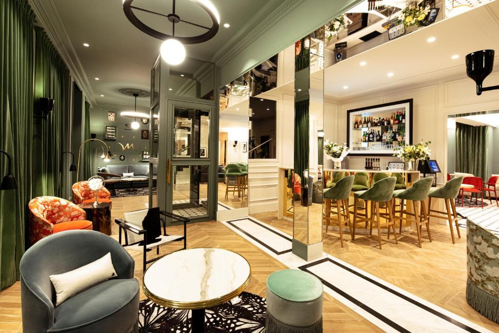 メルキュール パリ ガール ド リヨン バスティーユ (MERCURE PARIS GARE DE LYON BASTILLE) フロント・ロビー