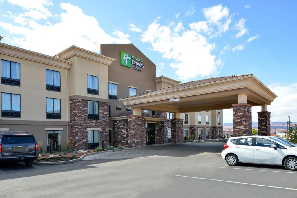 Holiday Inn Express Hotels Page photo