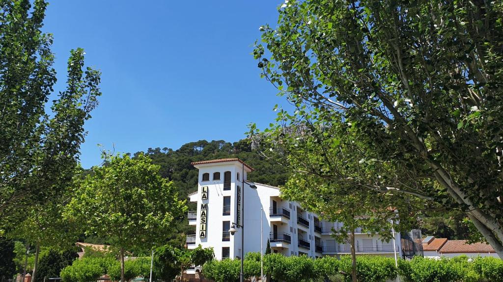 Hotel La Masia - 3