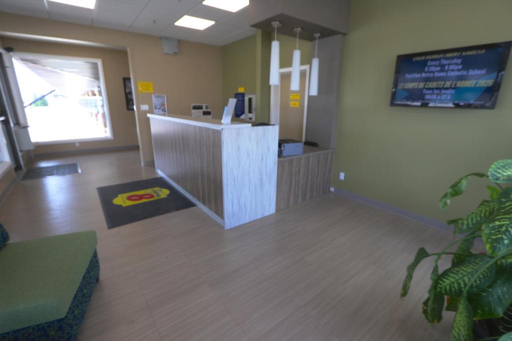 フロント・ロビー