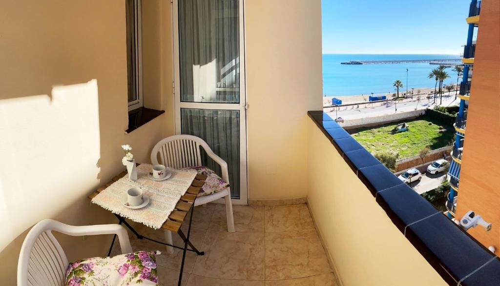 Aurinko 4 Luminoso apartamento en Fuengirola photo