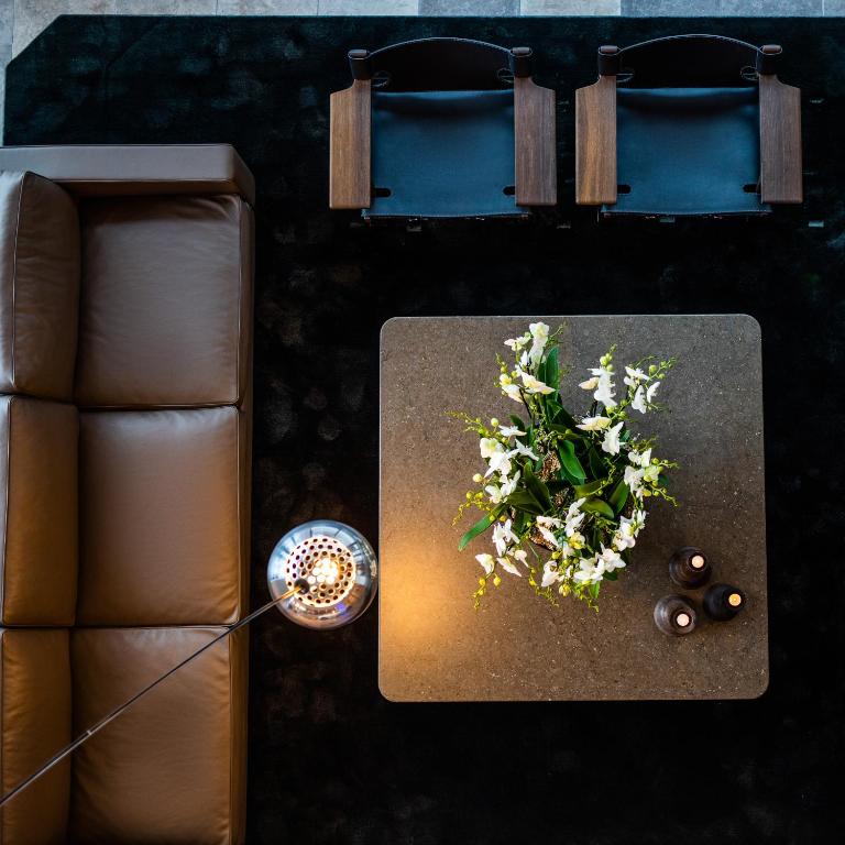 フロント・ロビー