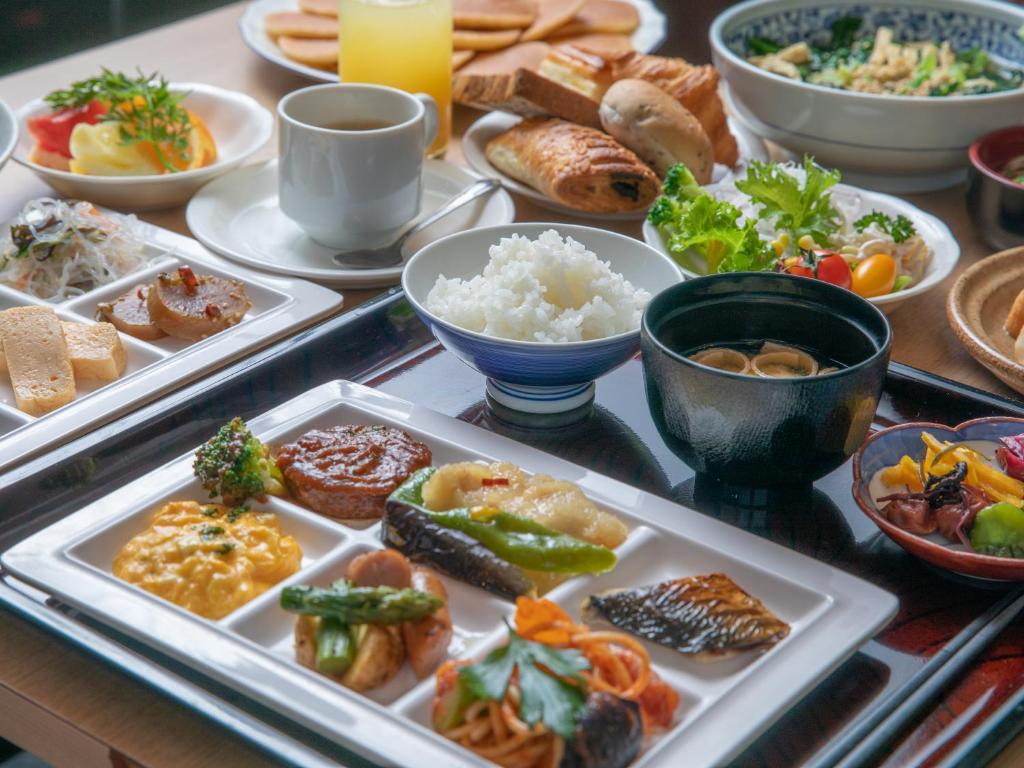 อาหารและเครื่องดื่ม