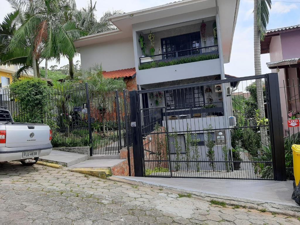 UFSC Guest House — Hotel in Florianopolis