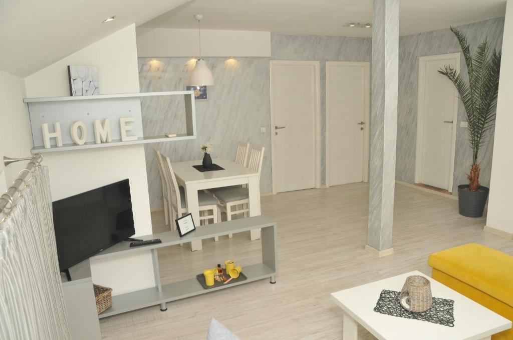 Handmade Apartment, Niš