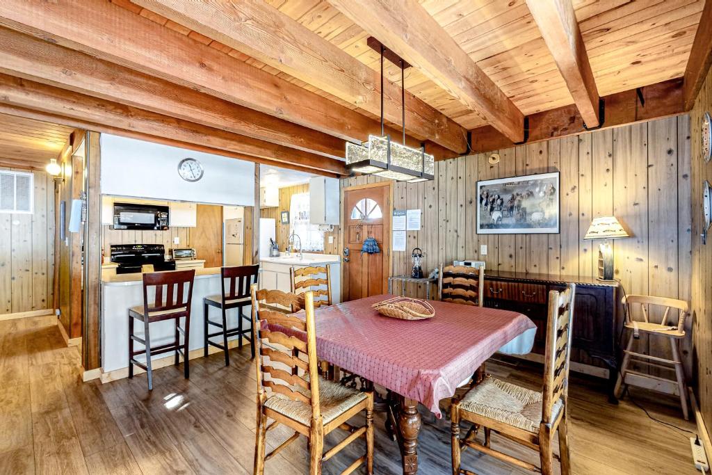 Picture Perfect Chalet photo