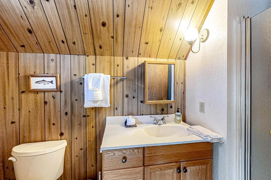 Picture Perfect Chalet photo