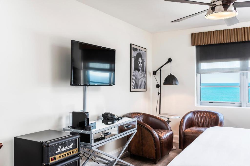 The National Hotel Photo 19